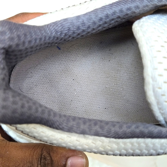 Adidas Originals Ultraboost DNA XXII Cream Running Sneakers HP5317 Mens Sizes 9 - Picture 7 of 7